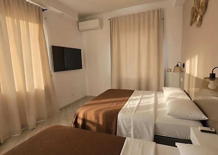 Sol Romae 4* רומא